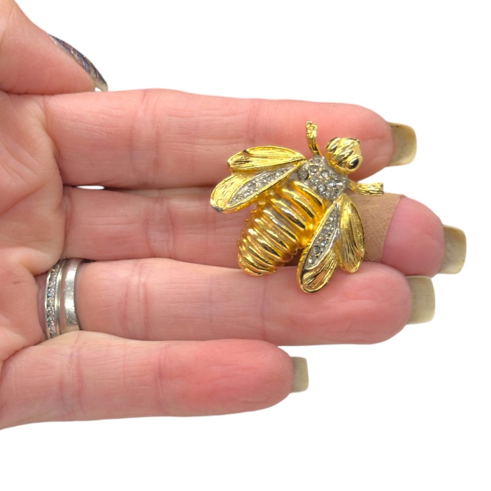 Vintage Kenneth J Lane Bee Brooch - image 7